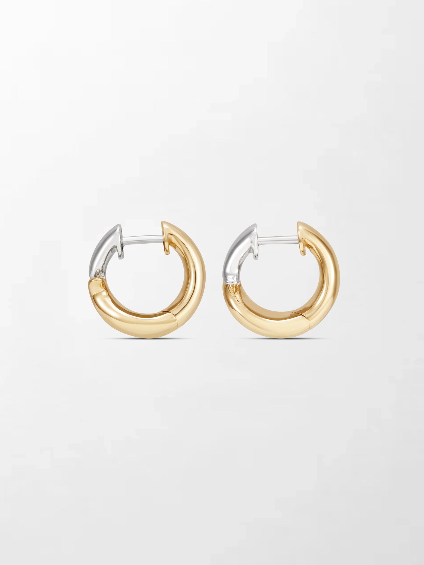 Baby Twin Gold Flick Earring