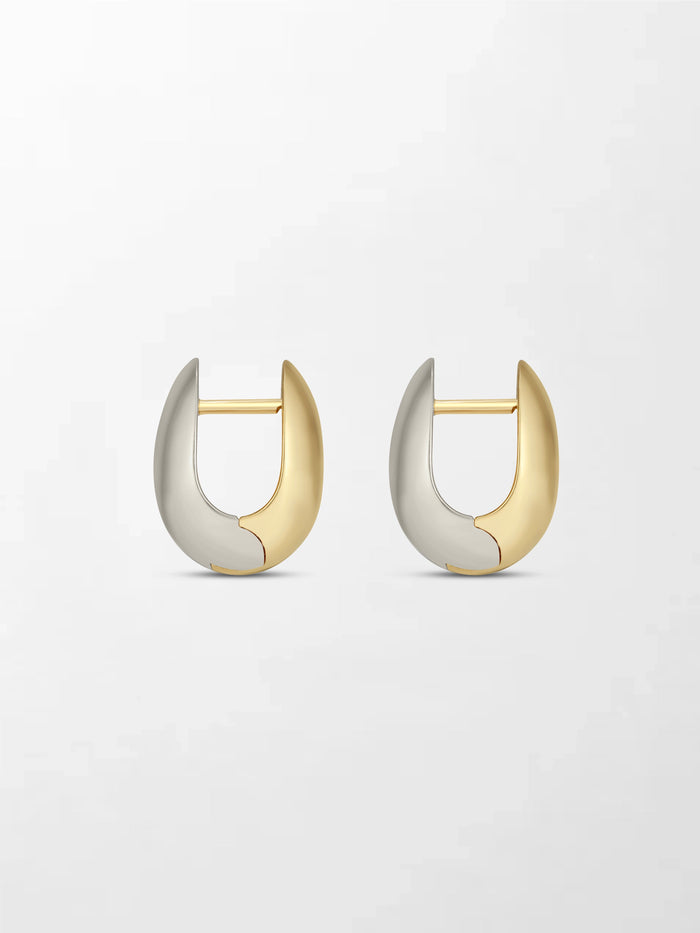 White and Gold Curve Huggies 18K