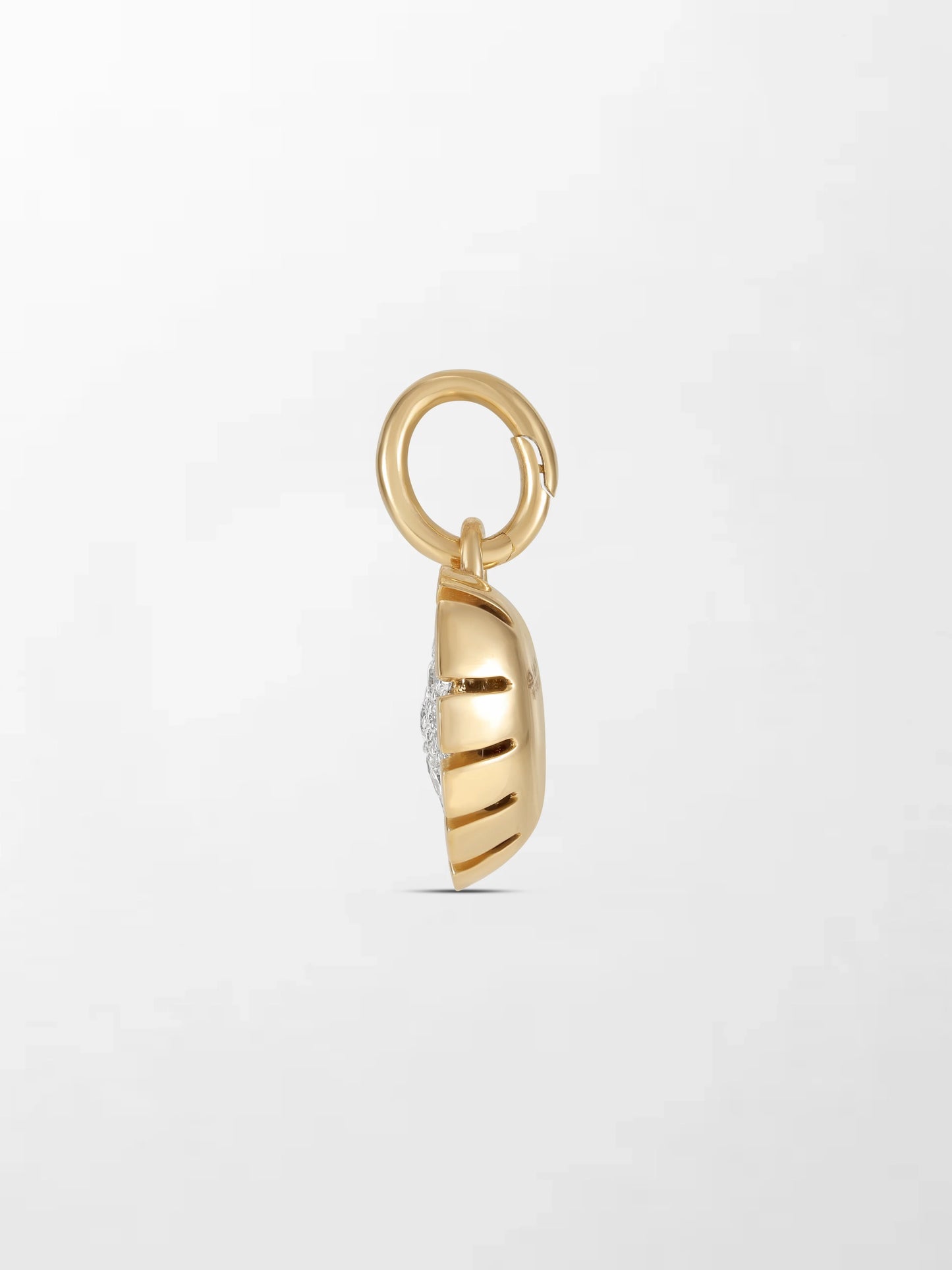 Split Bezel Heartlight Pendant