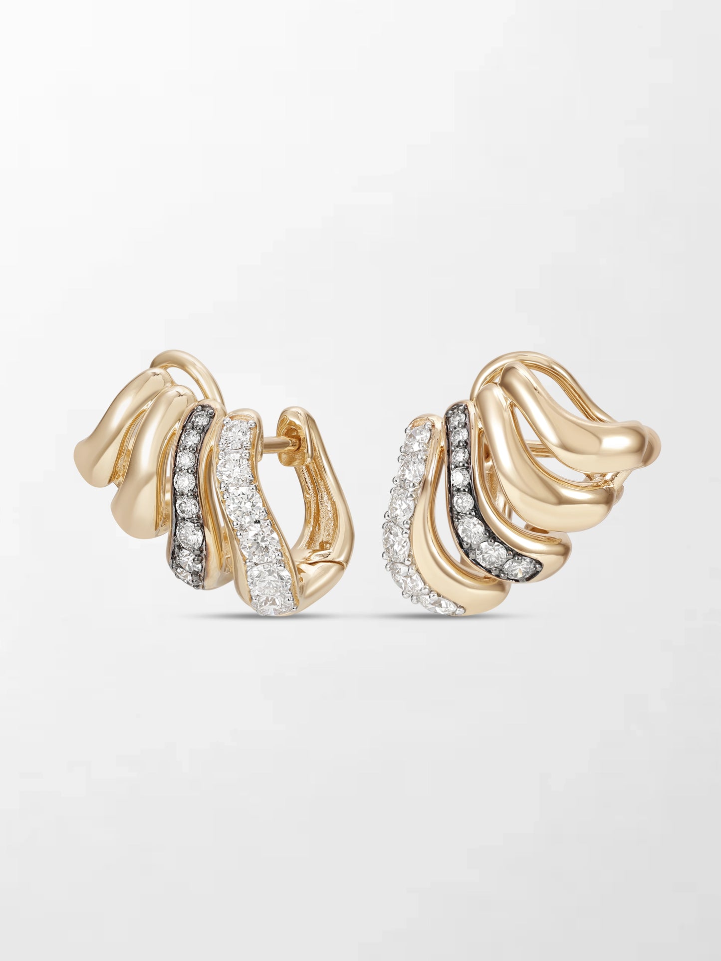 Wave Claw Earring