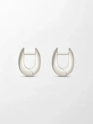 White Curve Huggies 18K