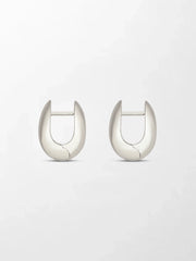 White Curve Huggies 18K