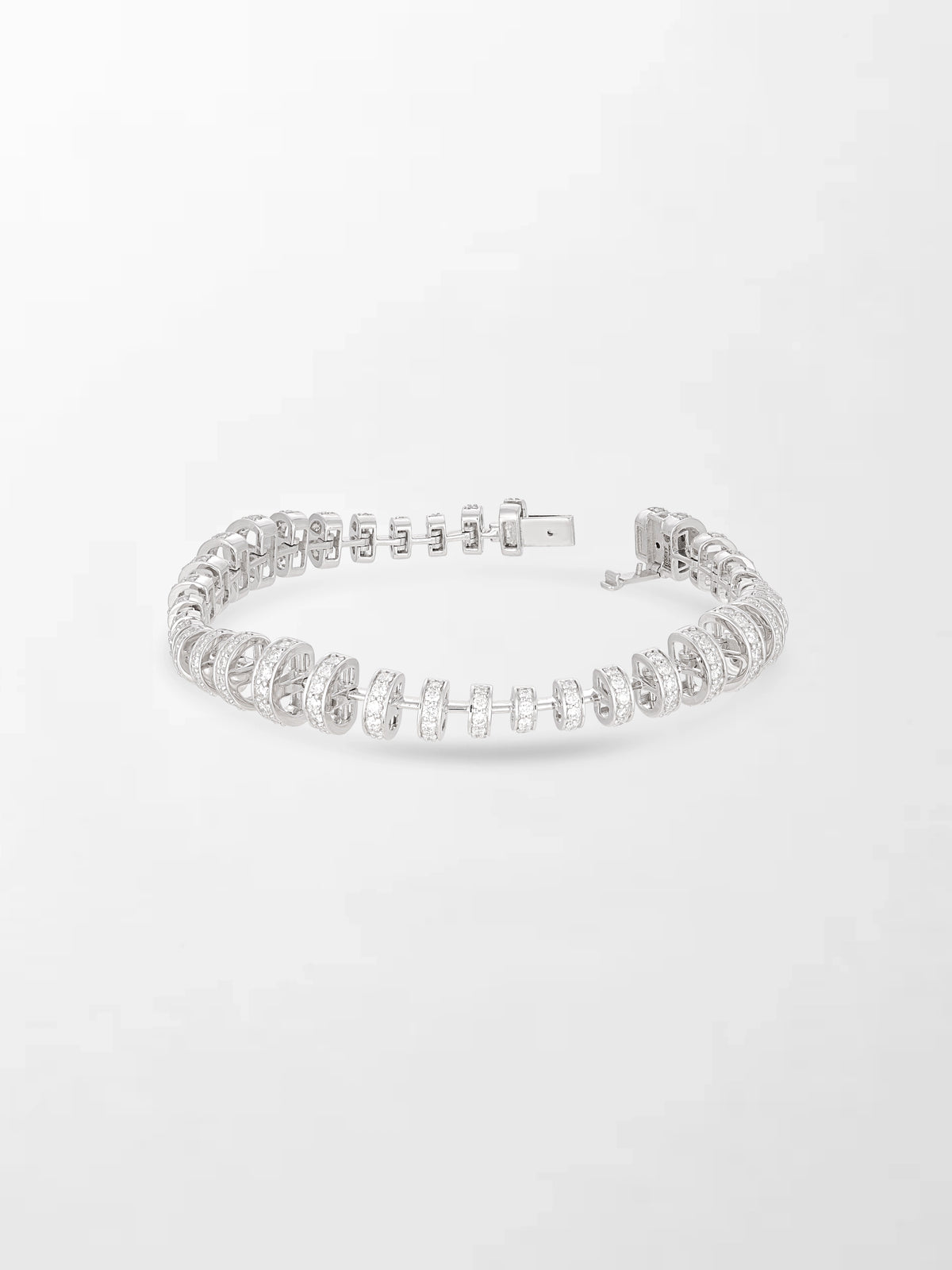 Snow Tapered Roundelle Bracelet