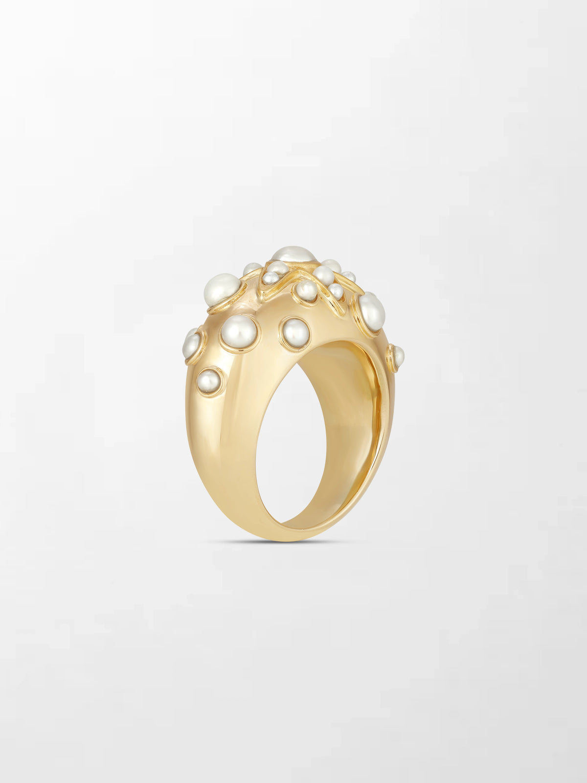 Pearl Reef Gold Ring