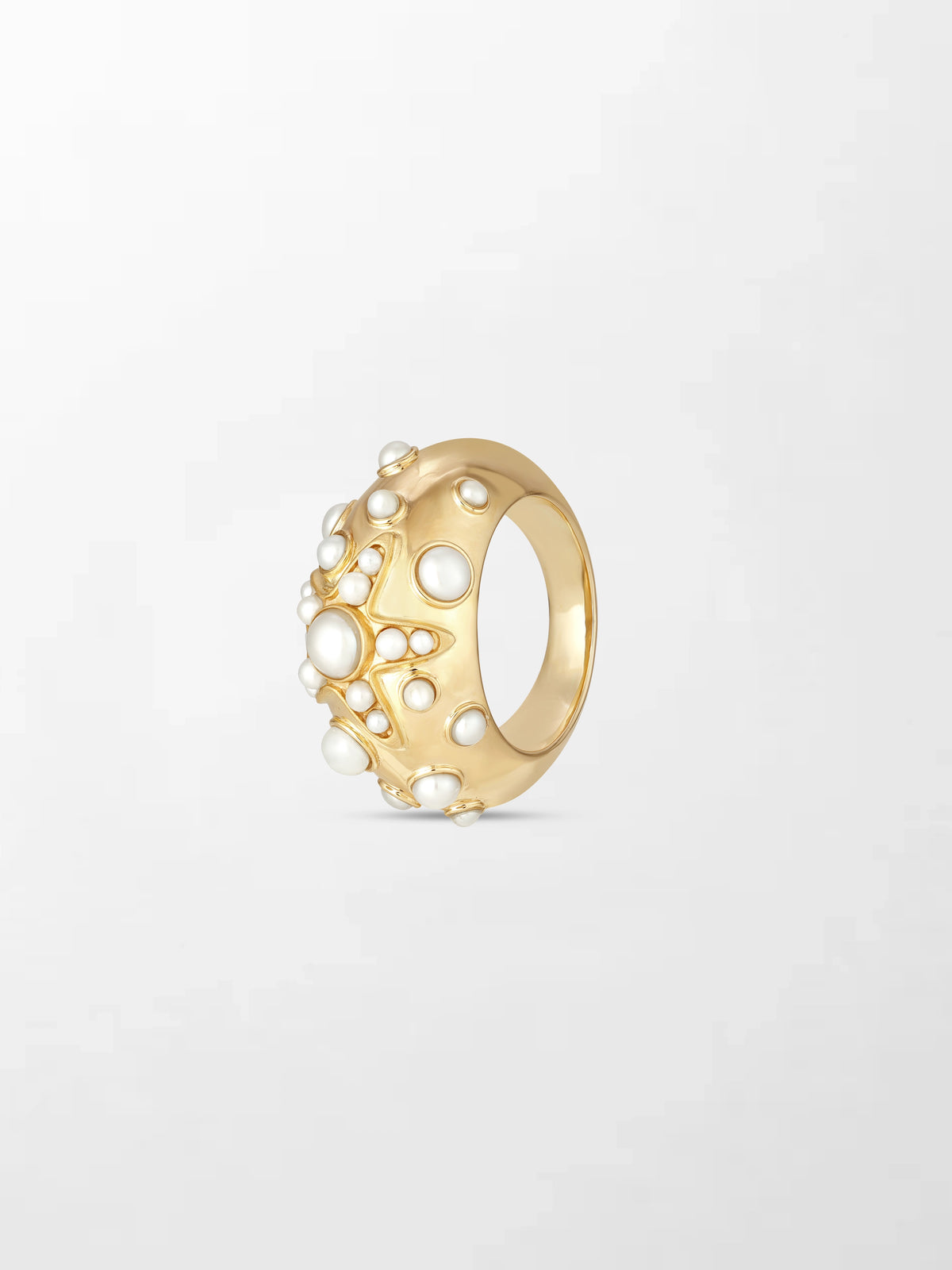Pearl Reef Gold Ring