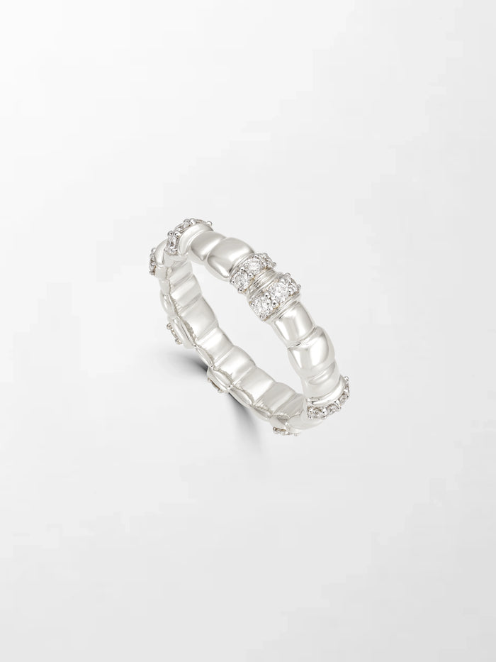 Sleek Snow Grooved Band