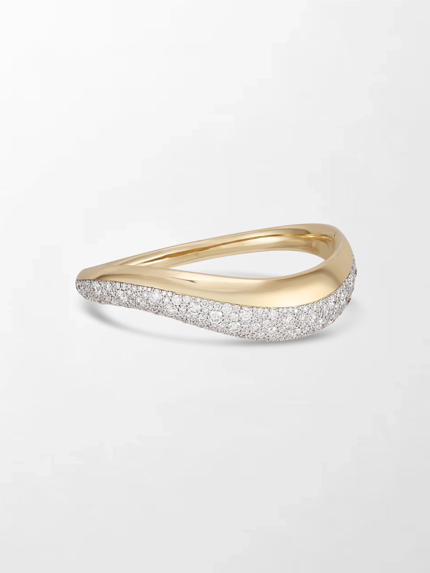 Diamond Pave Wave Bracelet