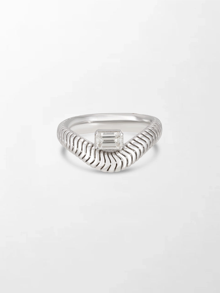 Emerald Cut Wave Ring