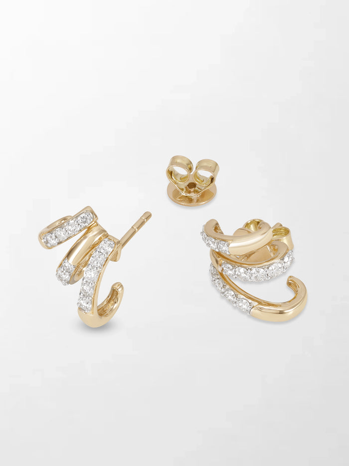 Classic Claw Diamond Earrings