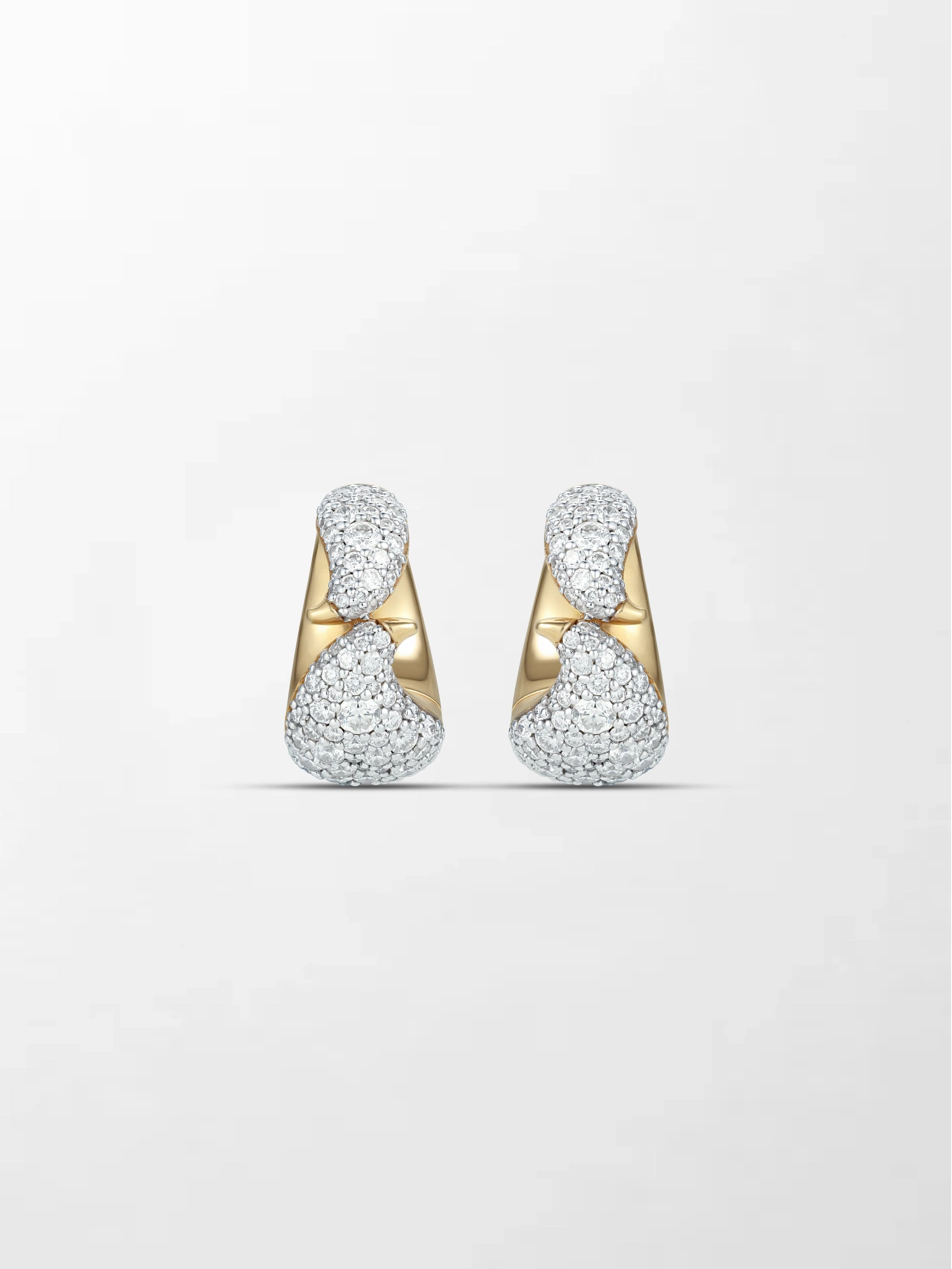 Snow Pavé Diamond Flick Earring