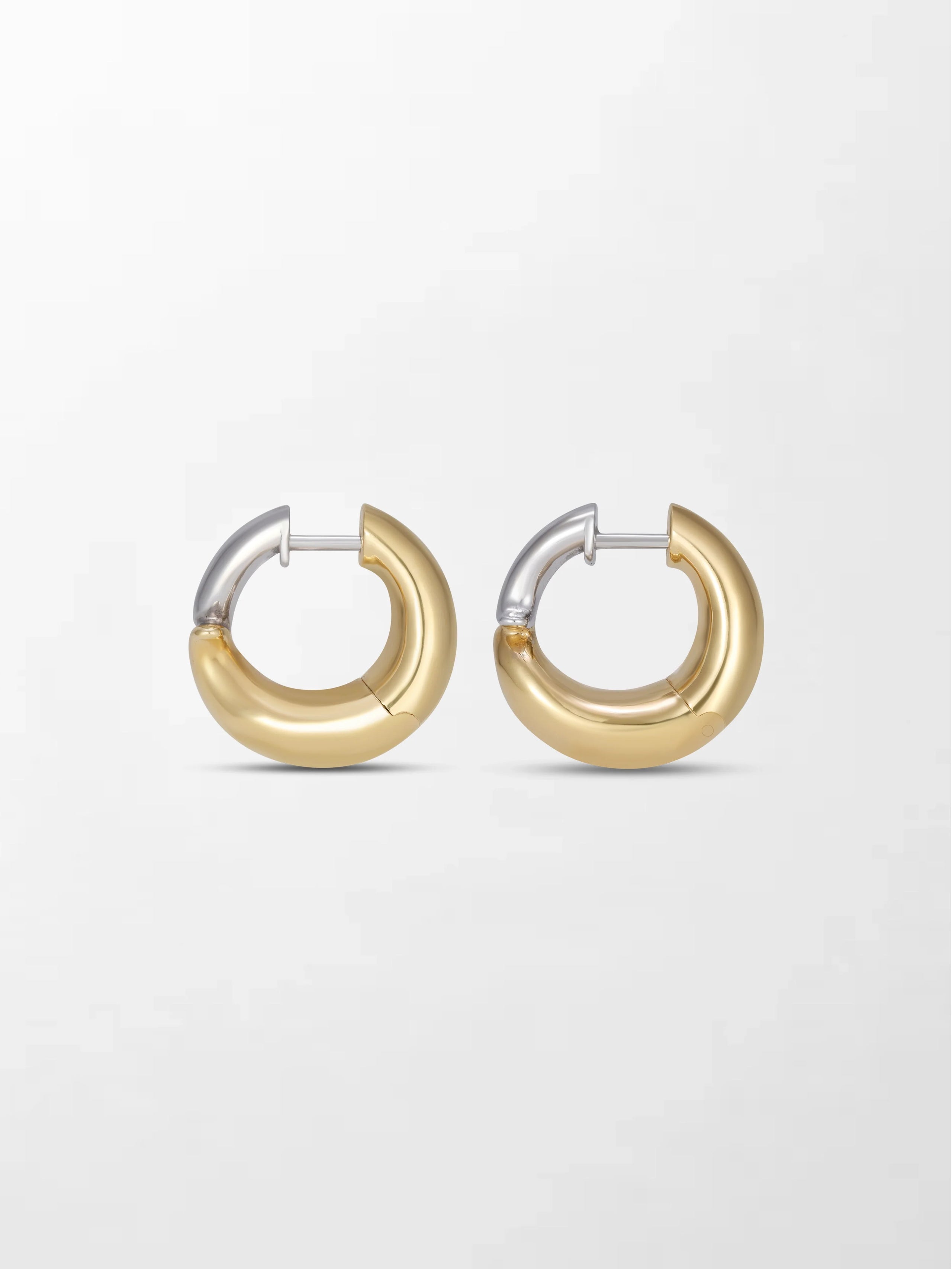 Twin Gold Flick Earring 18K