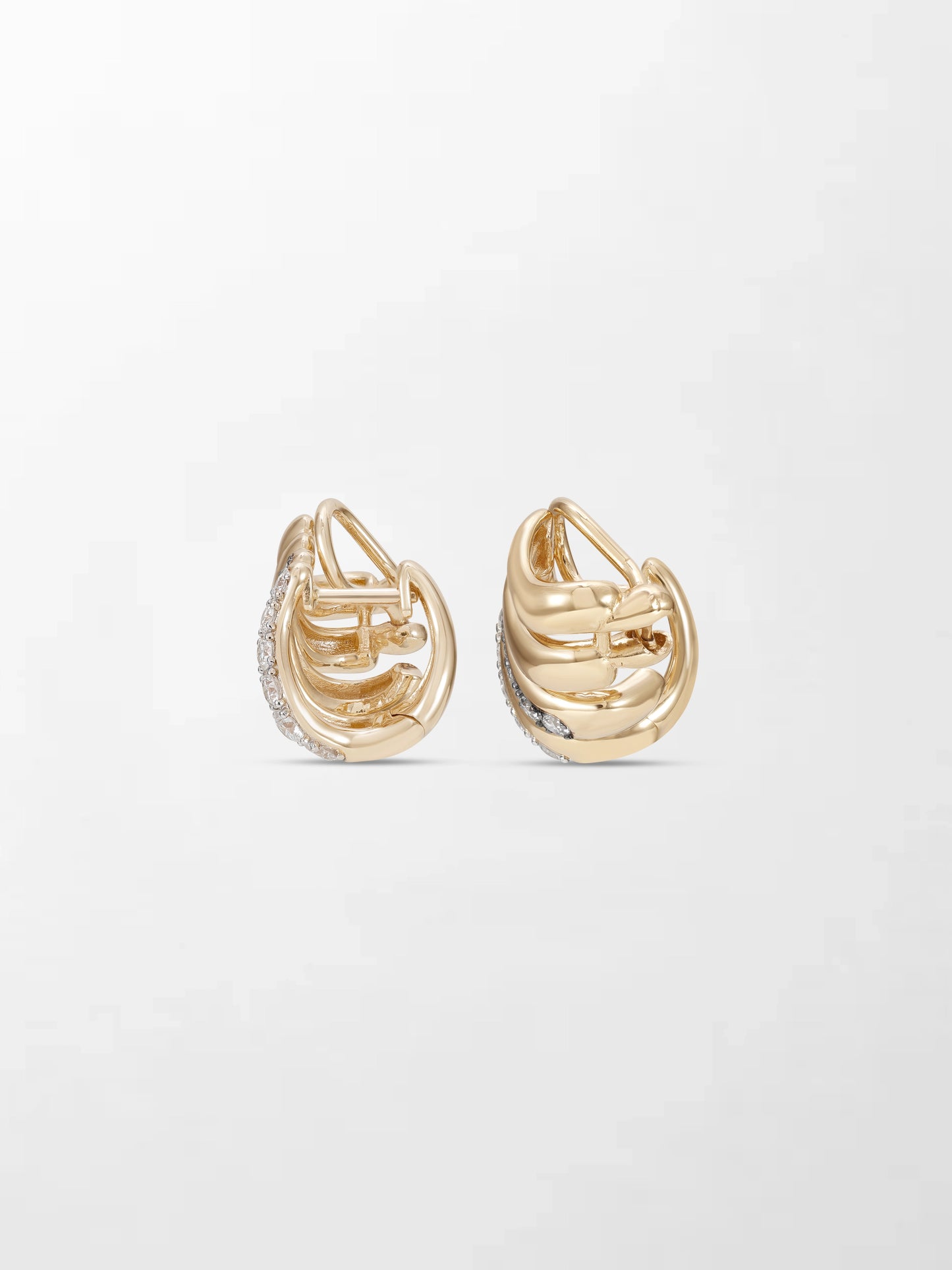 Wave Claw Earring