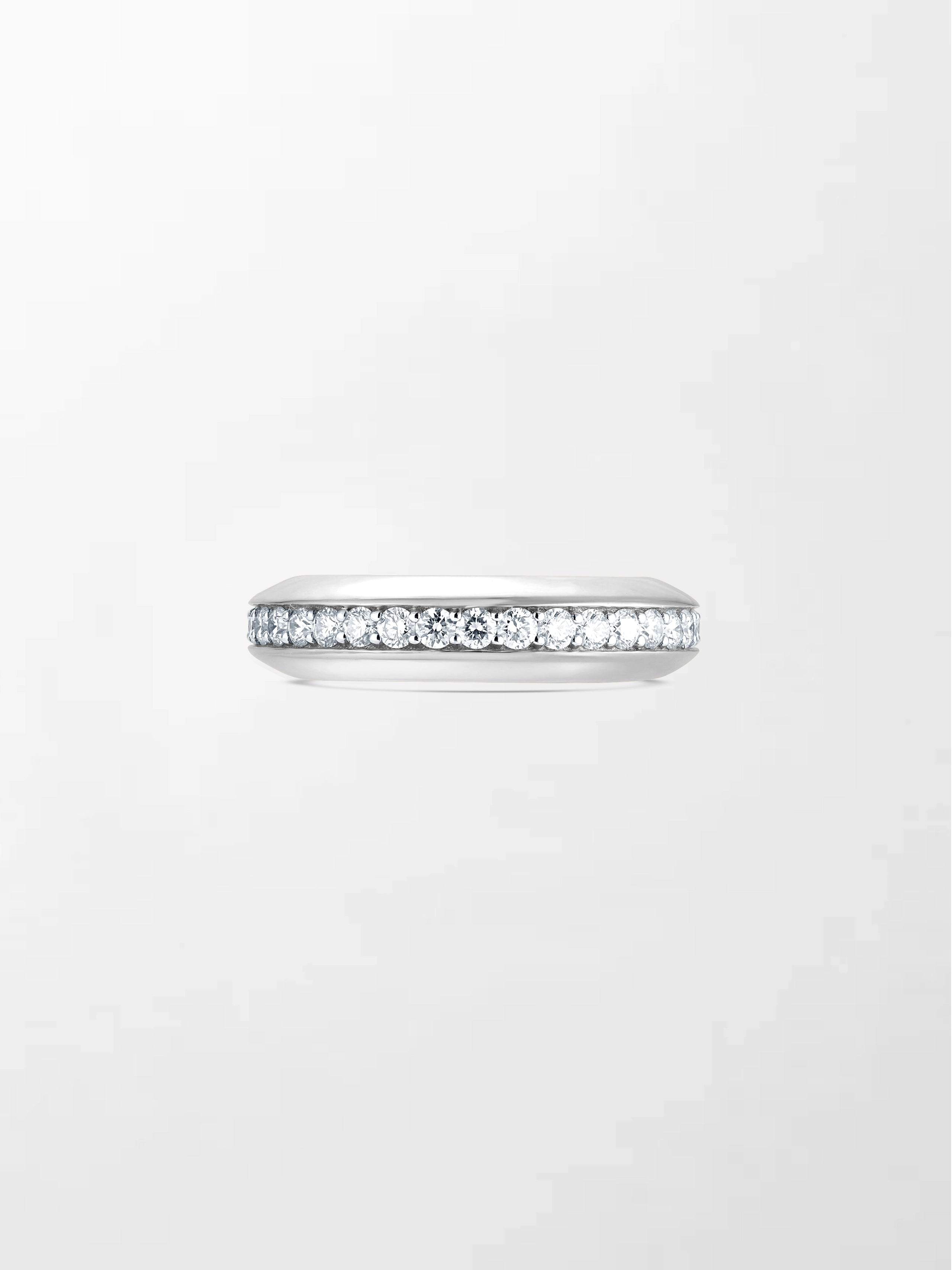 Snow Sphere Diamond Band
