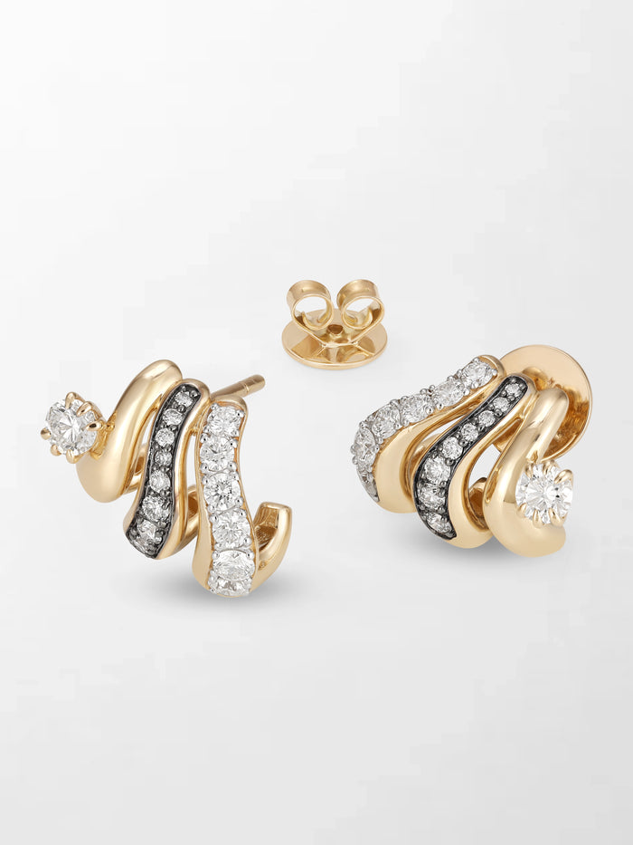 Solitaire Wave Claw Earring