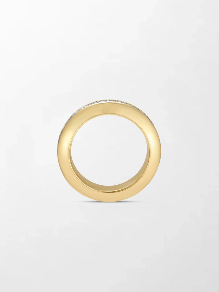 Regular Sphere Diamond Band