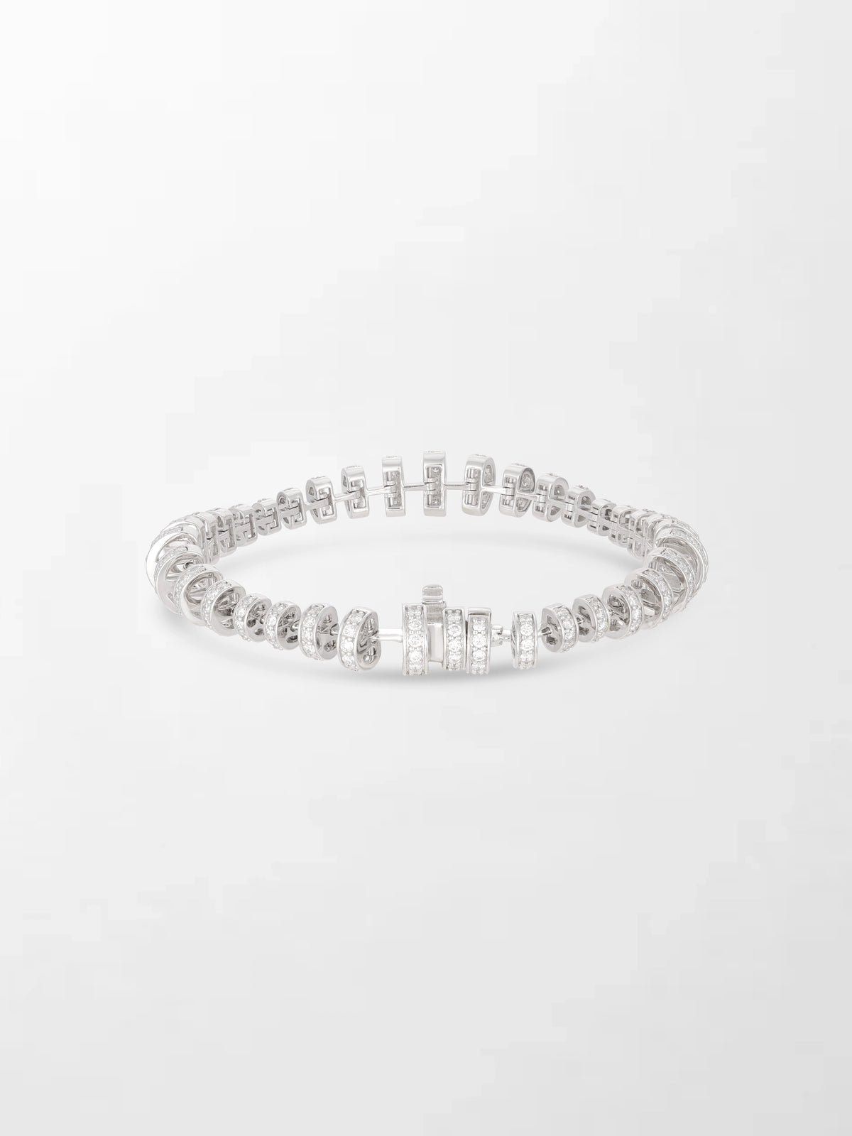 Snow Tapered Roundelle Bracelet
