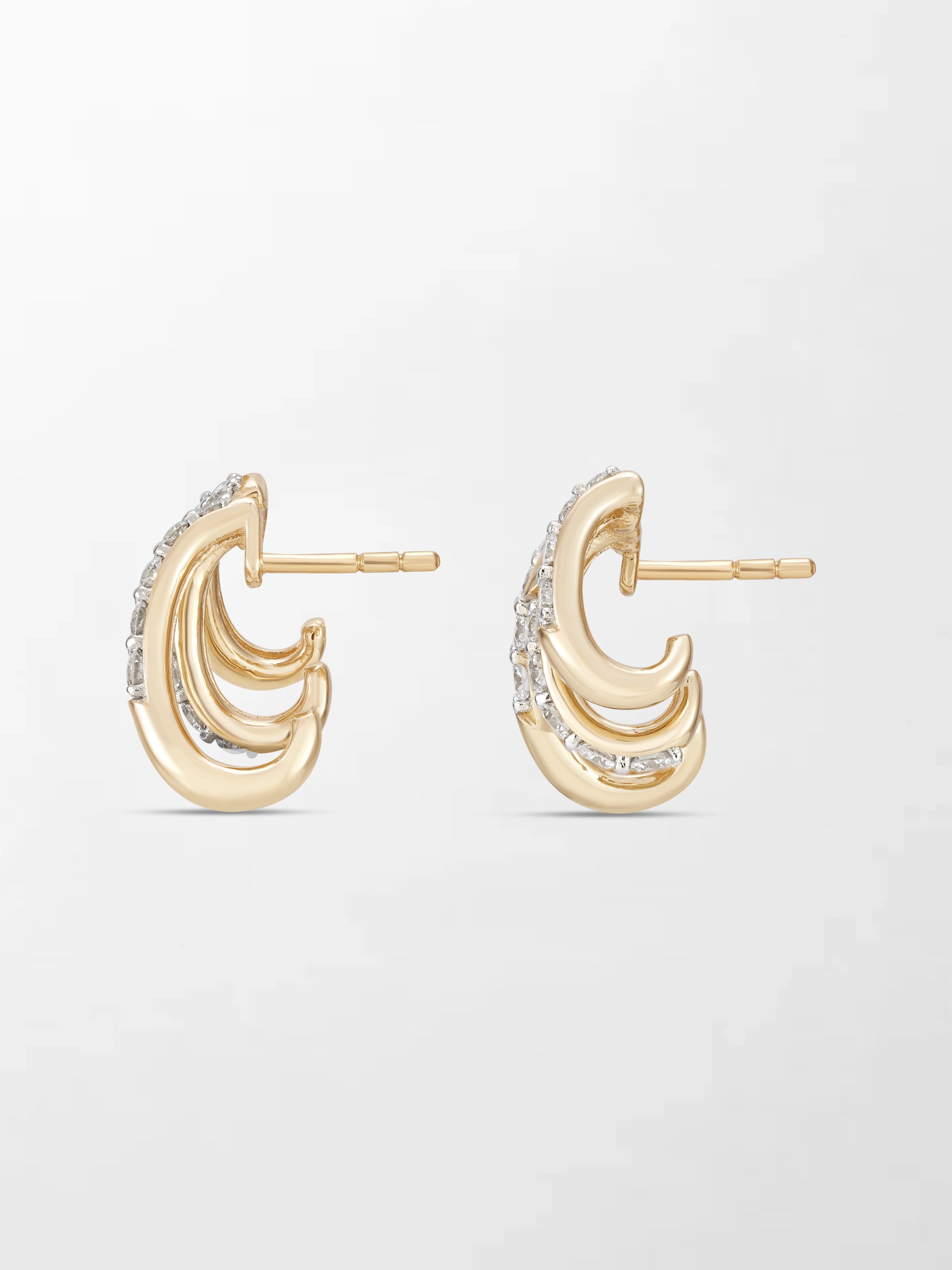 Classic Claw Diamond Earrings
