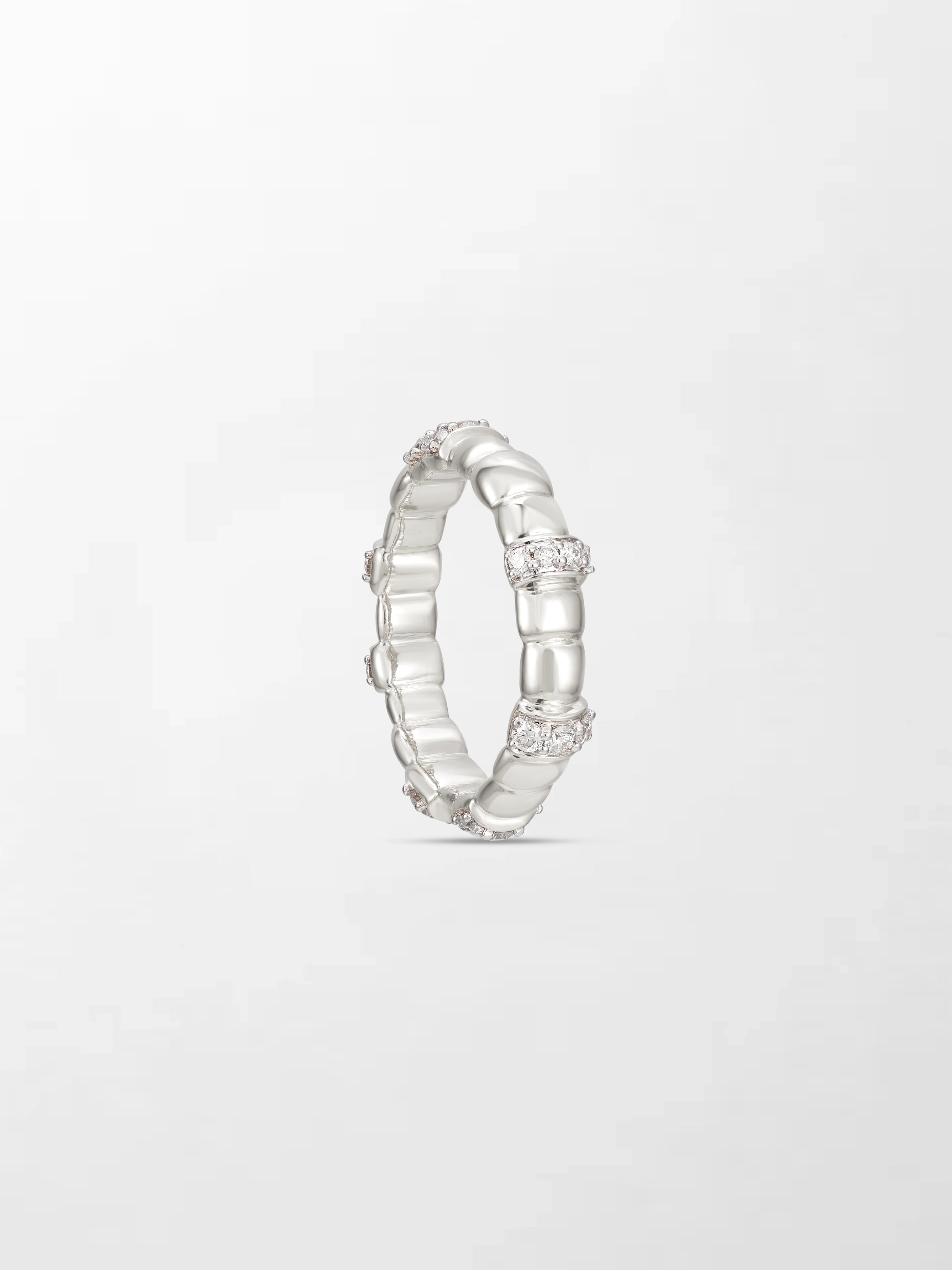 Sleek Snow Grooved Band