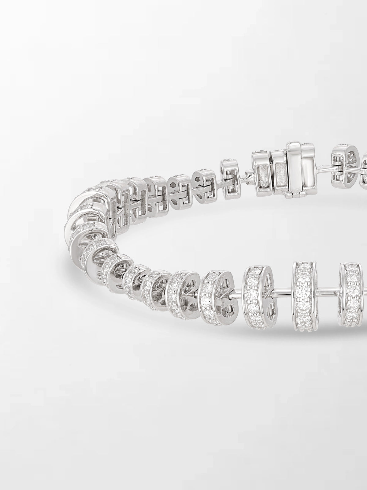 Snow Tapered Roundelle Bracelet