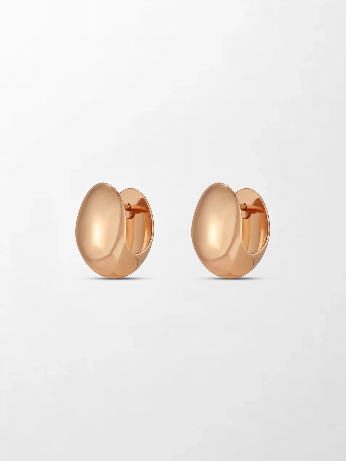 Rose Curve Huggies 18K