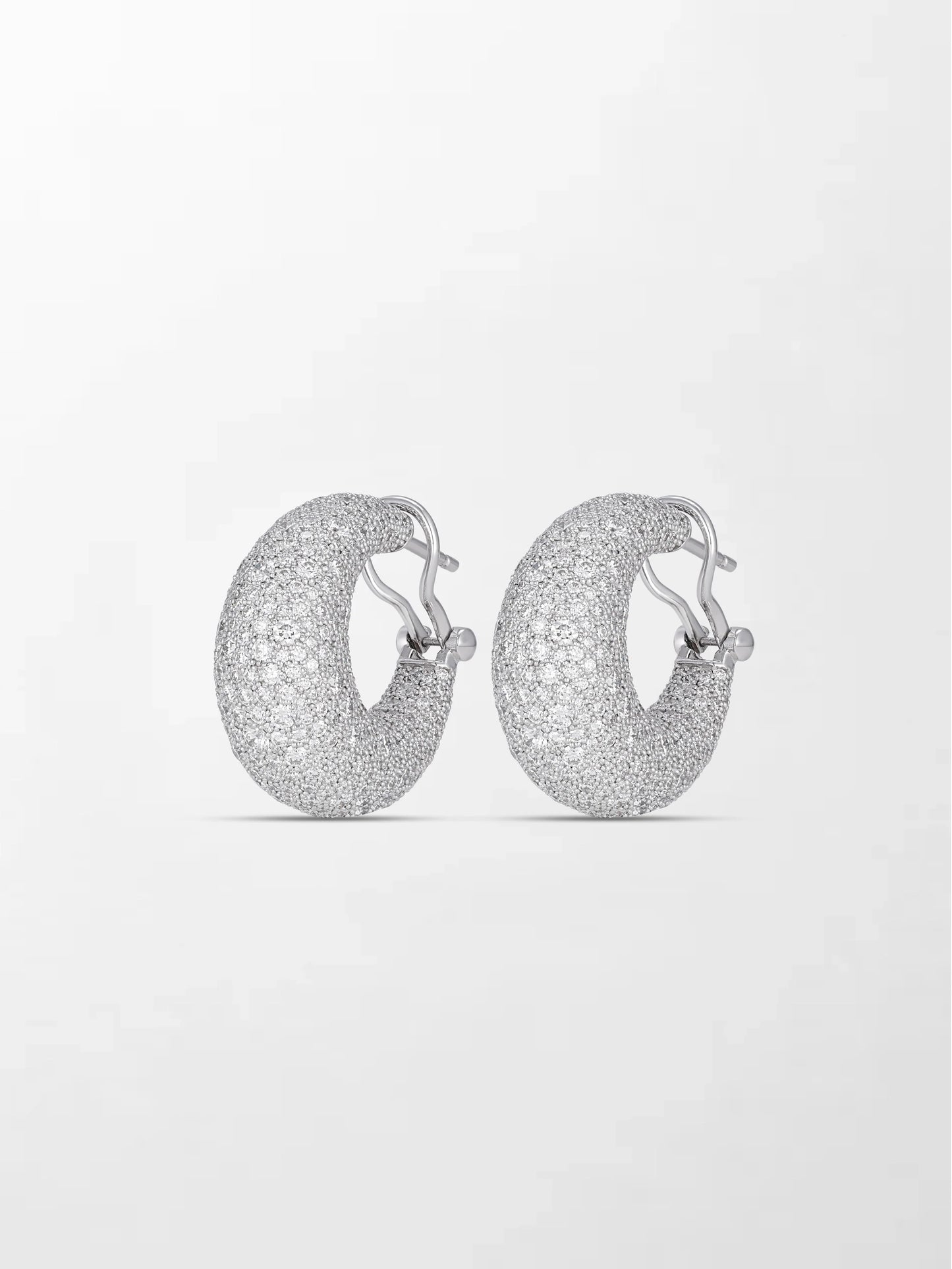 Plumptious Earring