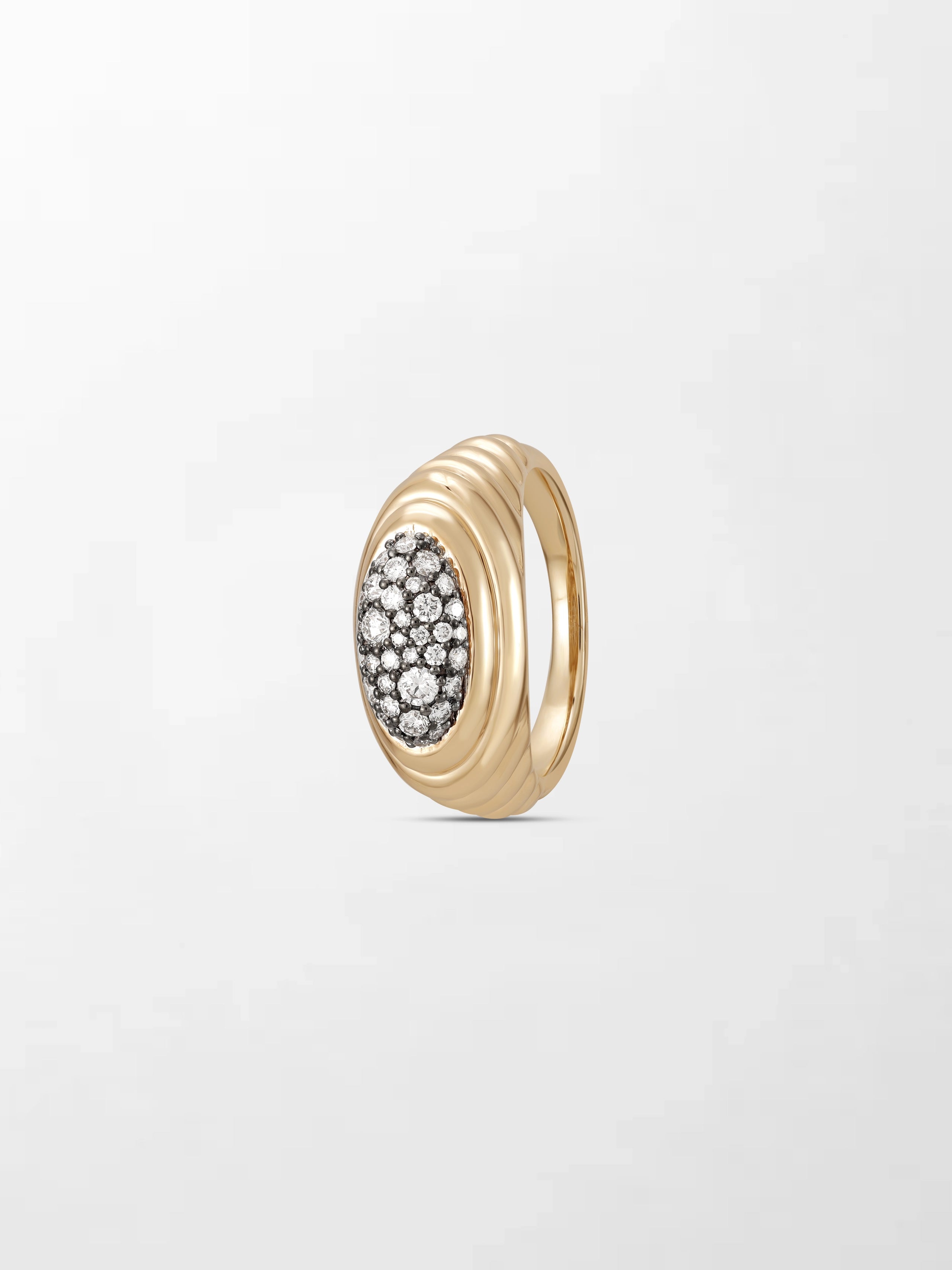 Pavé Rise Pinky Ring