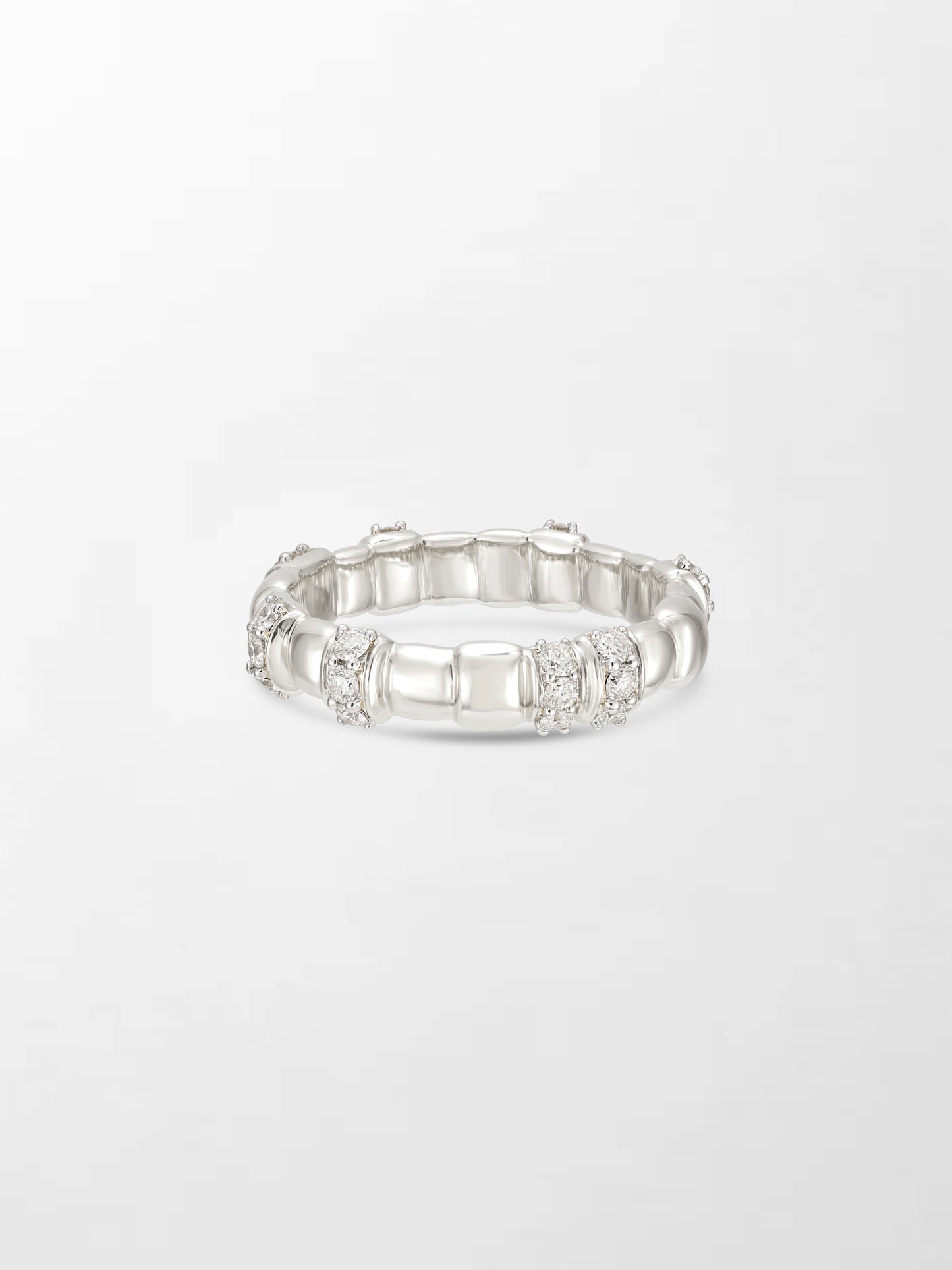 Sleek Snow Grooved Band