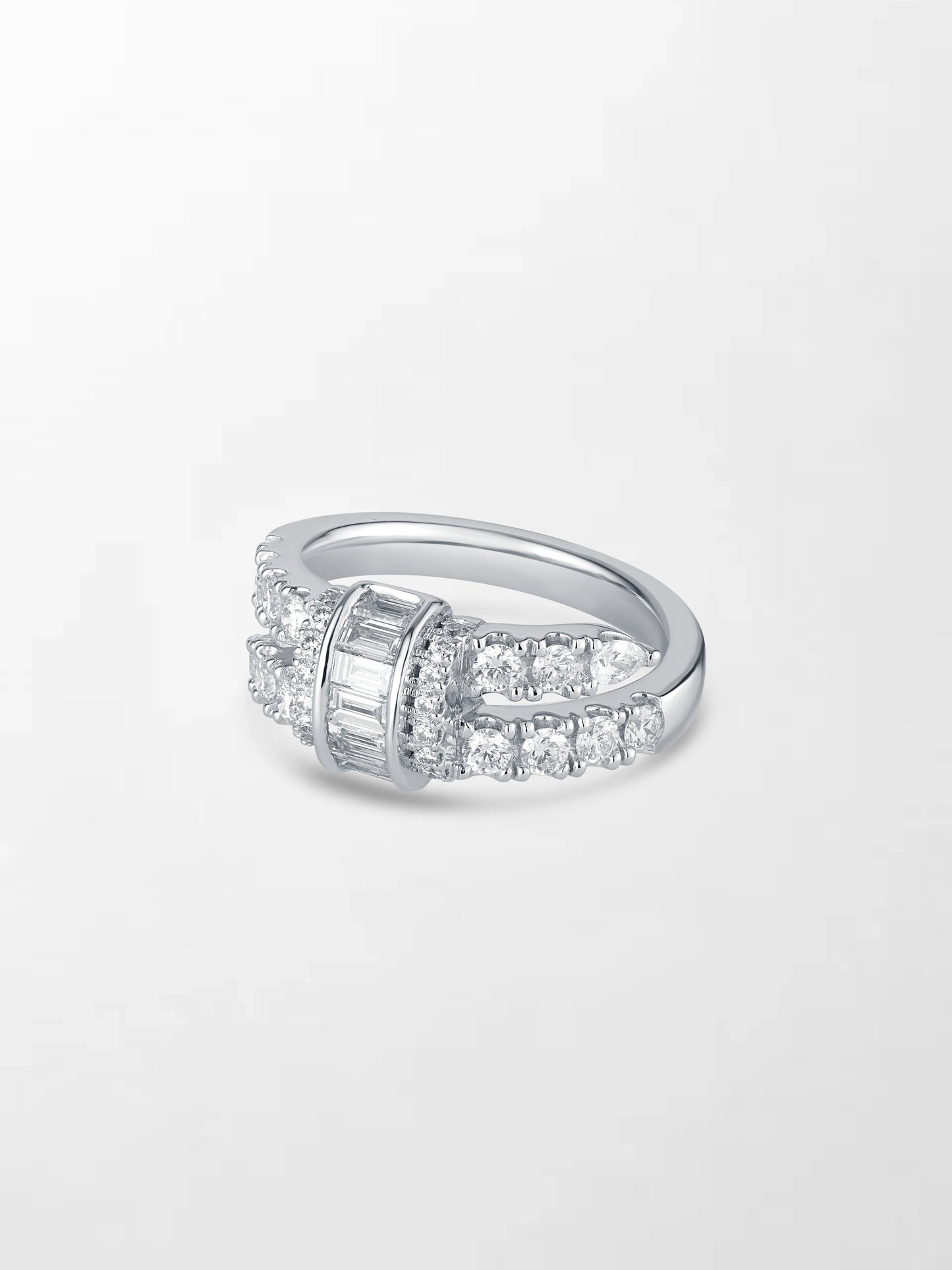Baguette Clasp Ring