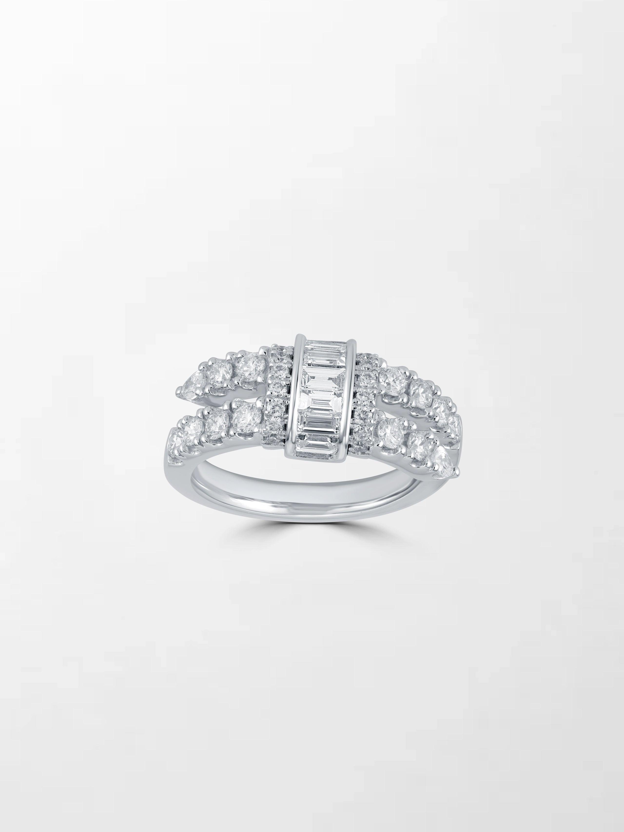 Baguette Clasp Ring