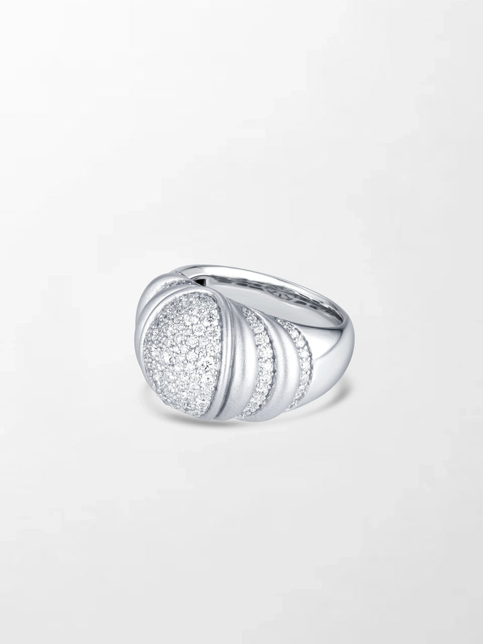Mooncrest Frost Ring