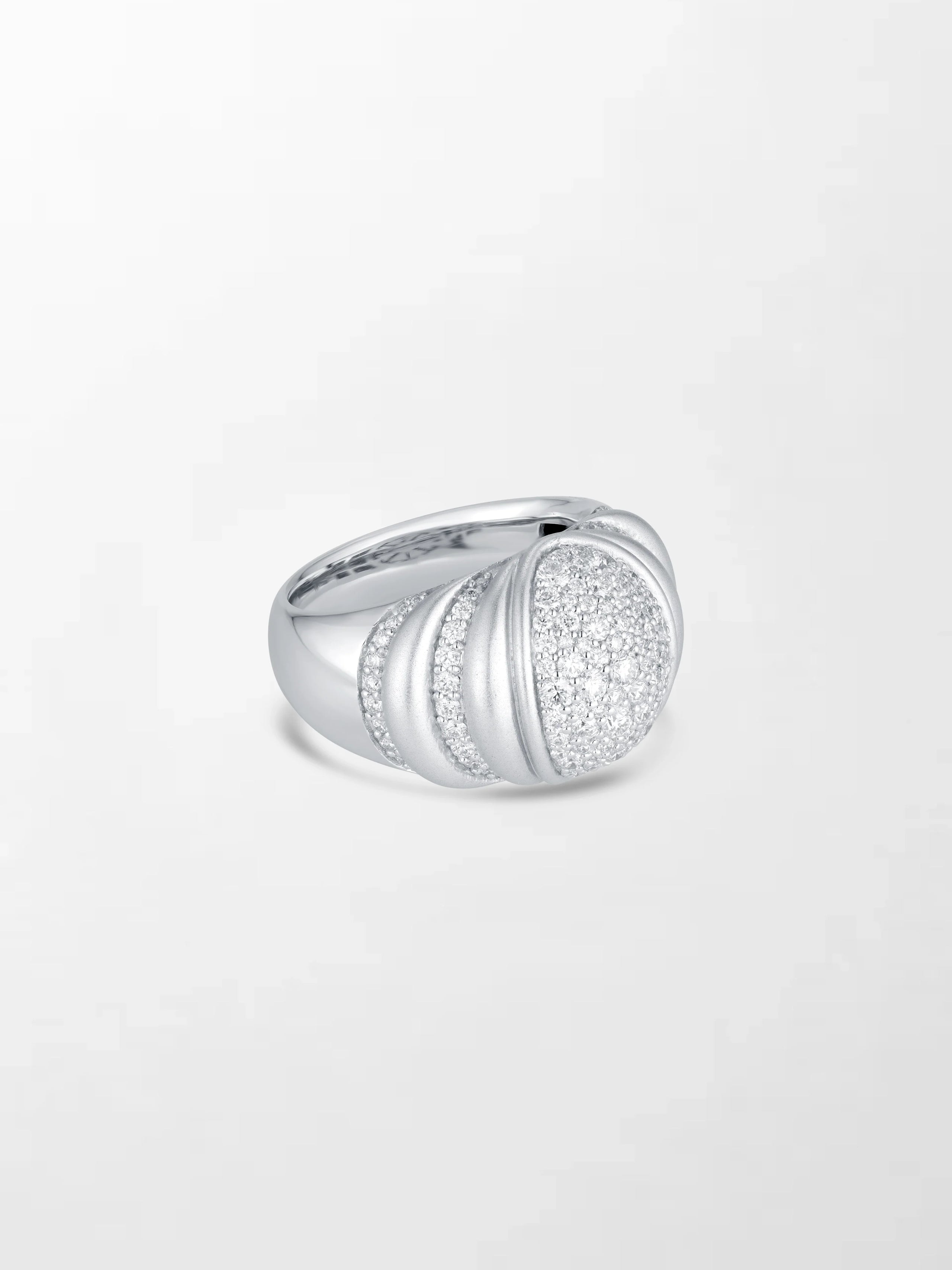 Mooncrest Frost Ring