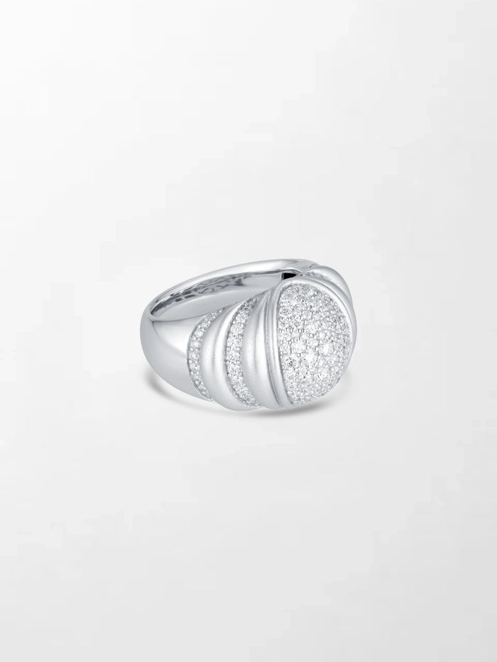 Mooncrest Frost Ring