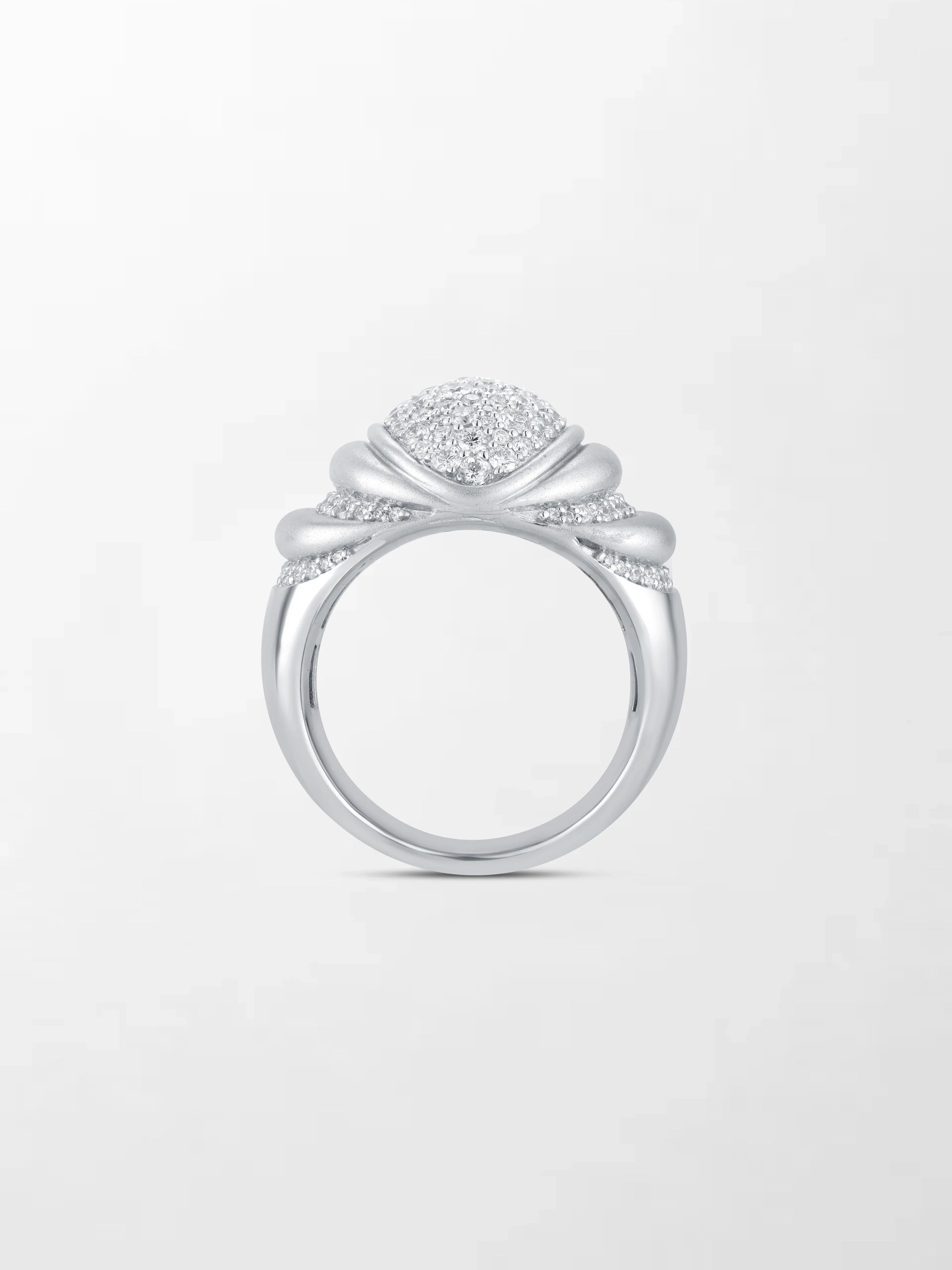 Mooncrest Frost Ring