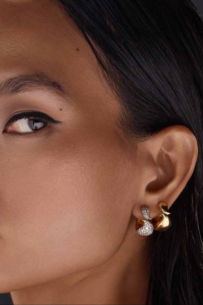 Gold Flick Earring 18K