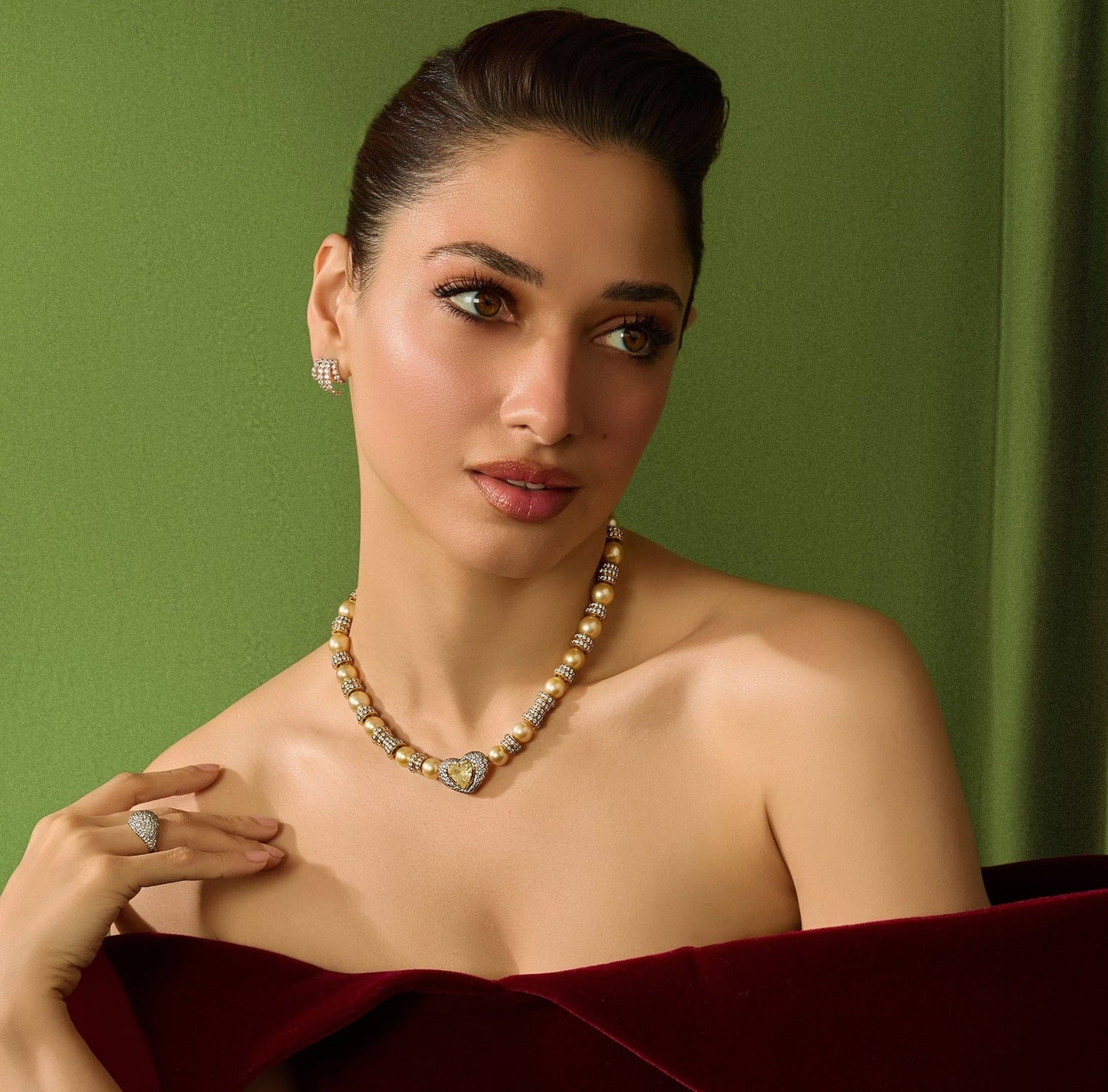 Icon Pearl and Diamond necklace